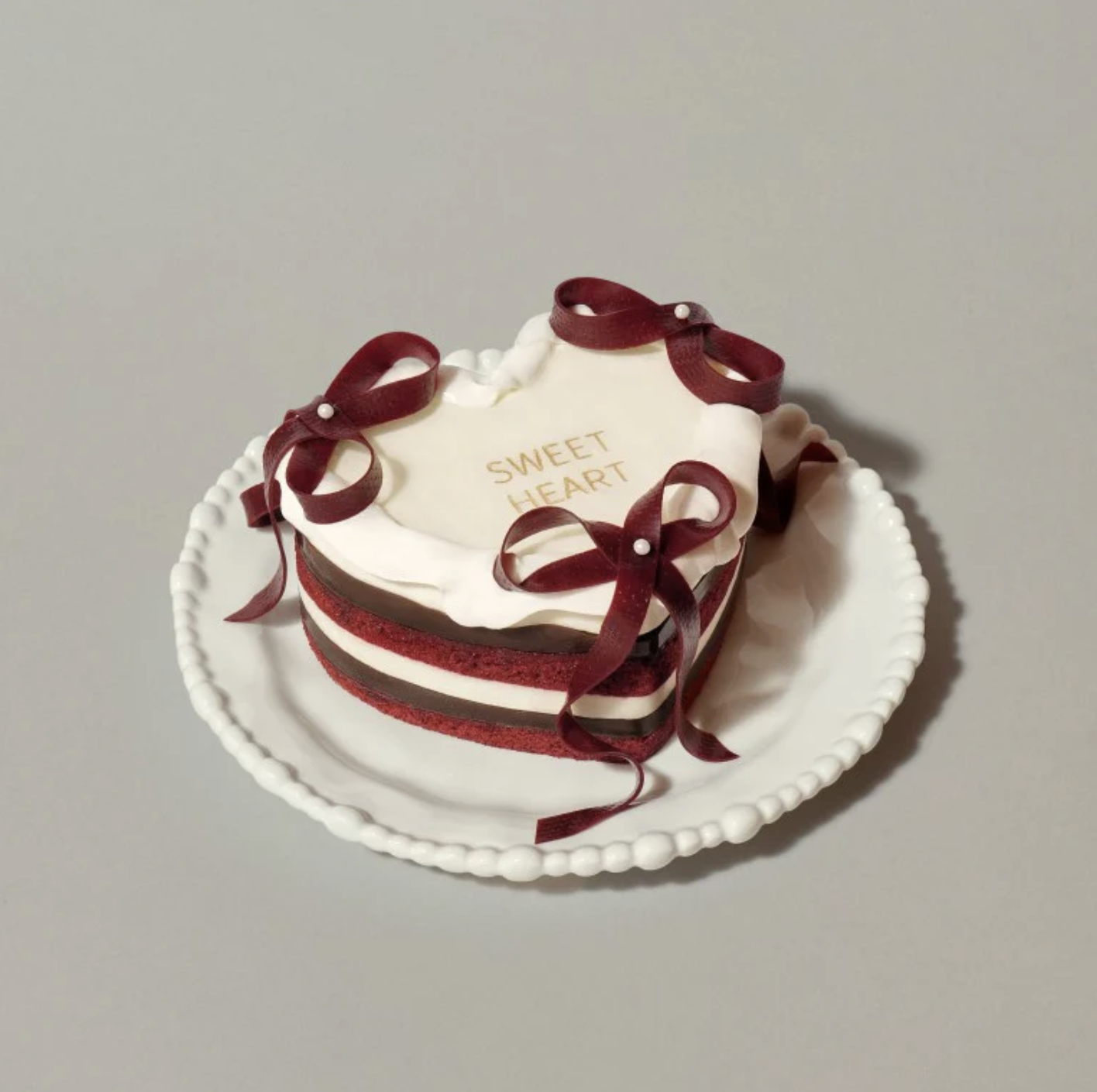 Bánh Kem Red Velvet Heart Cake